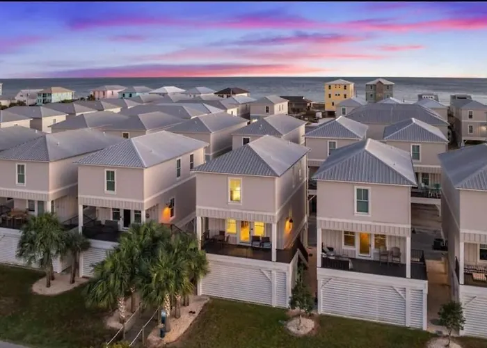 Djs Coastal Retreat In Gulf Shores, Al *