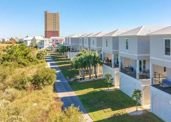 Djs Coastal Retreat In Gulf Shores, Al * Gulf Shores