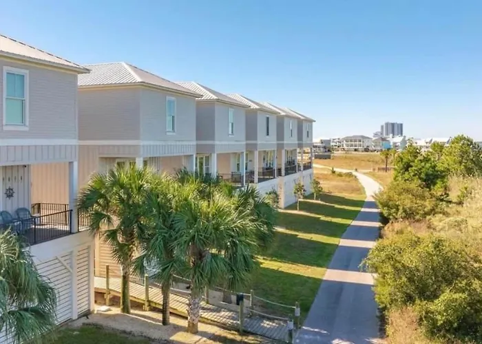 Djs Coastal Retreat In Gulf Shores, Al Holiday home Gulf Shores