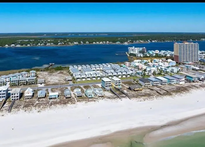 Djs Coastal Retreat In Gulf Shores, Al *